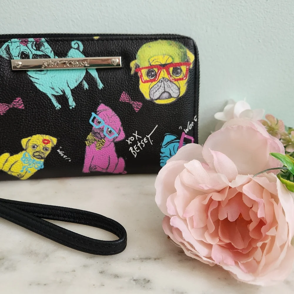 Betsey Johnson Pug Wristlet Zipper Black Pink Blue Dog‎ Purse Small Bag